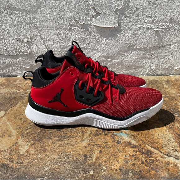 nike jordan dna trainers